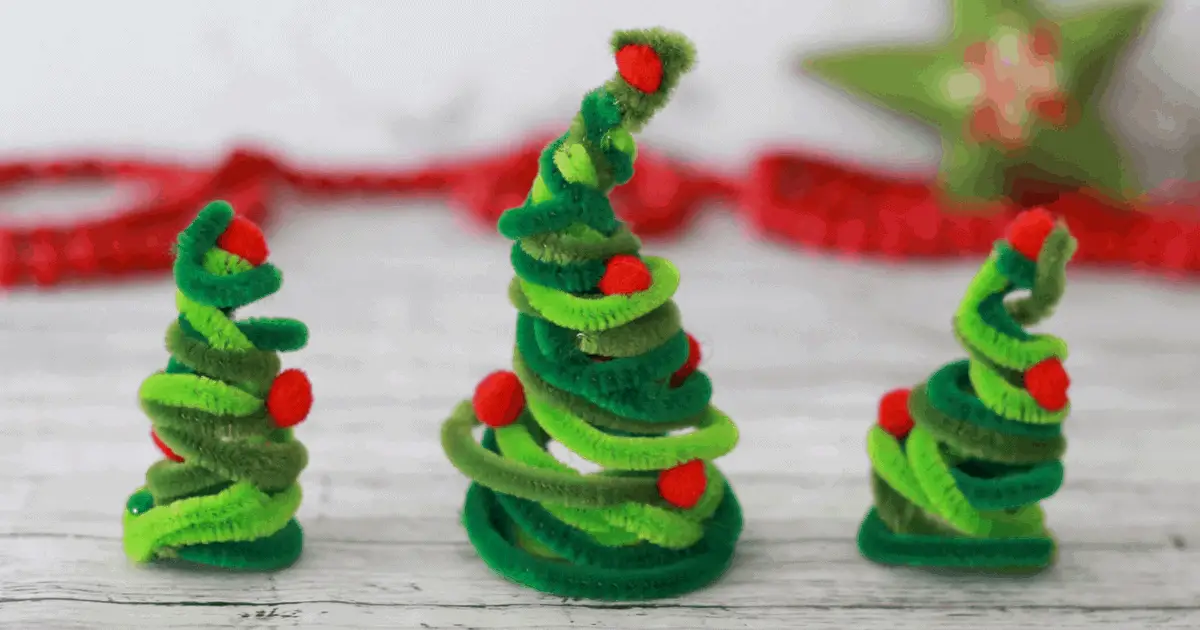 Fun, Cheap & Easy Christmas Crafts For Kids!